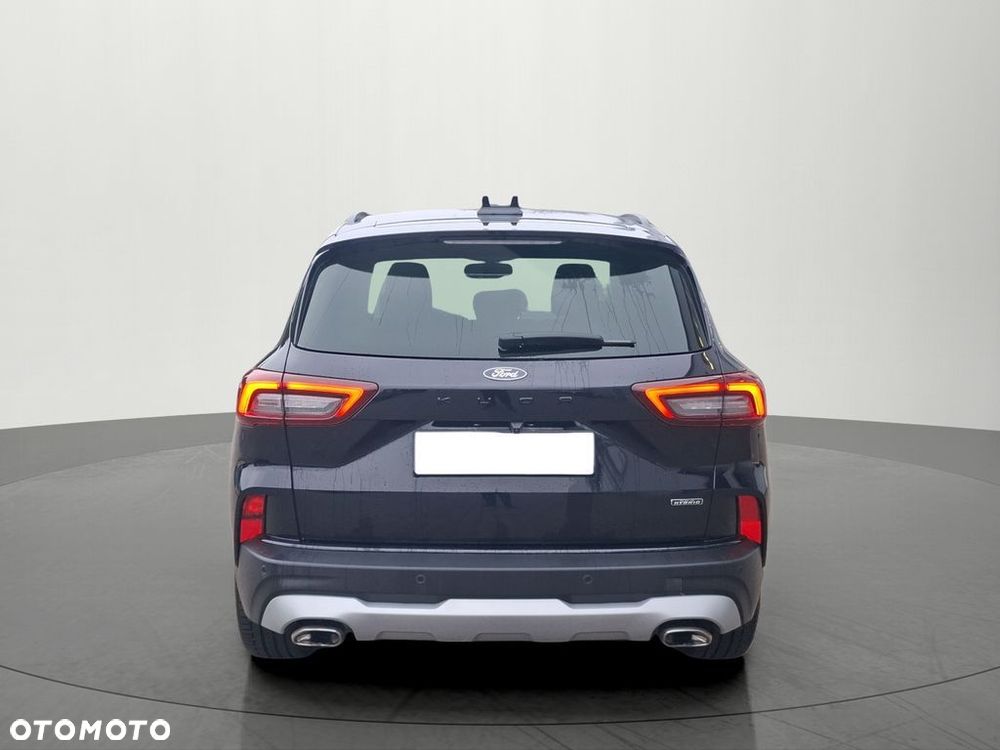 Ford Kuga - 10