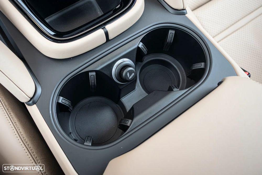 Porsche Cayenne S E-Hybrid Black Edition - 32