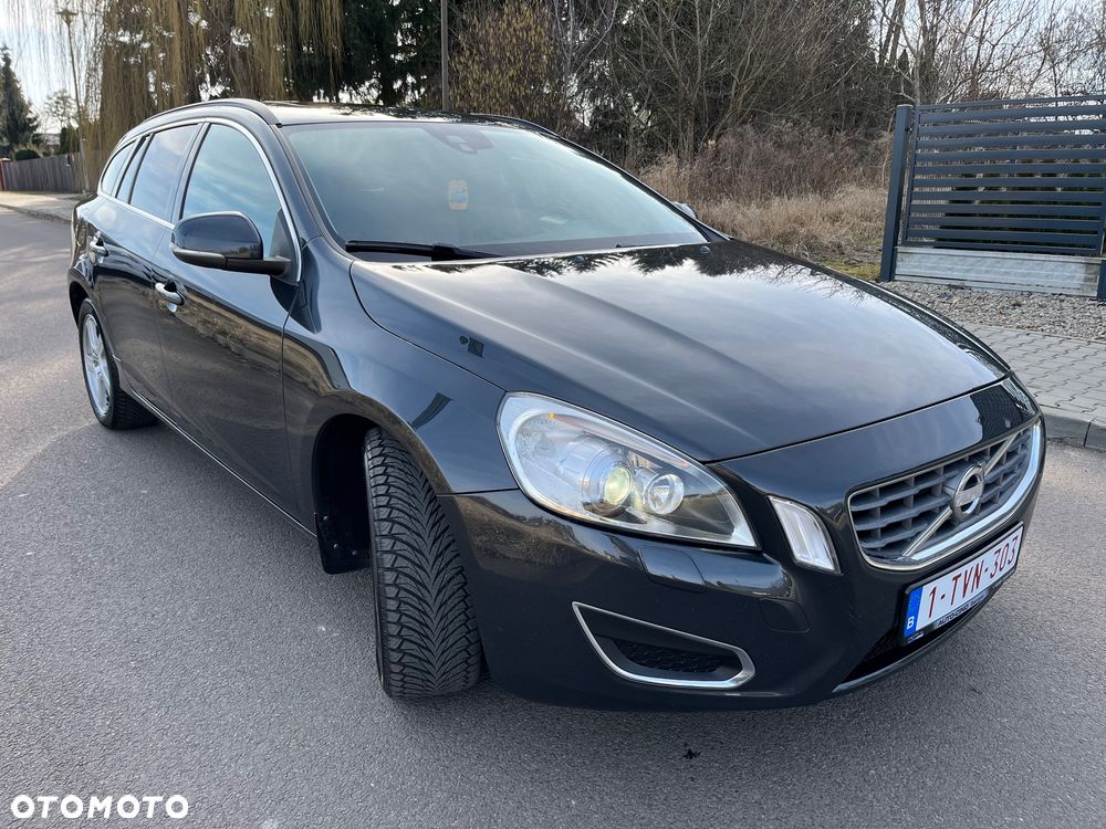 Volvo V60 D3 Geartronic Summum - 5