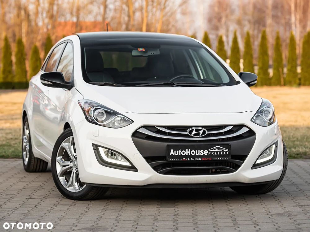 Hyundai i30 1.6 CRDi Automatik Trend - 1