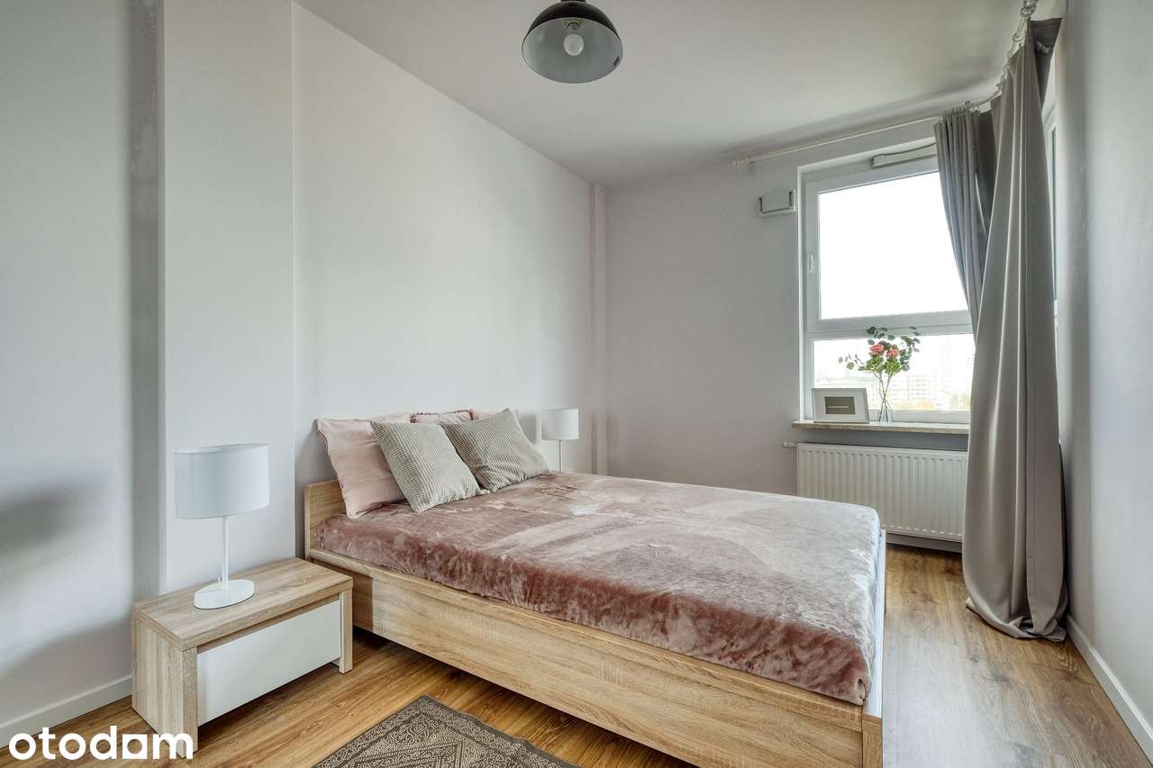 Przestronny, umeblowany apartament w centrum, przy Rondo ONZ