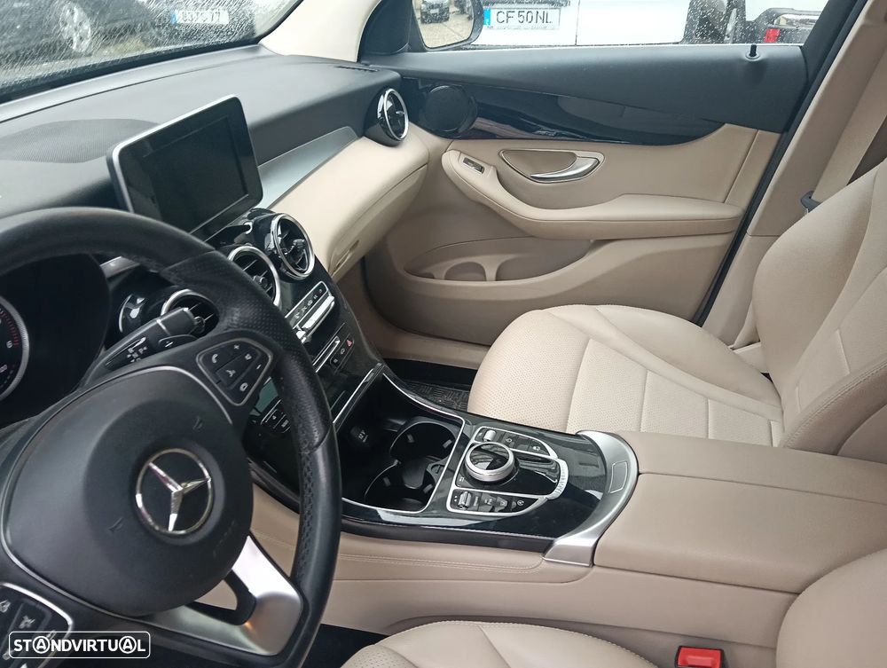 Mercedes-Benz GLC 250 d 4Matic 9G-TRONIC - 15