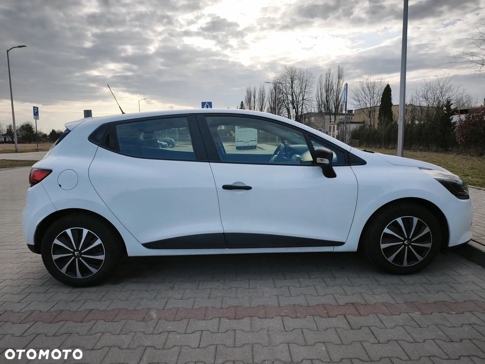 Renault Clio 1.2 16V Alize - 5