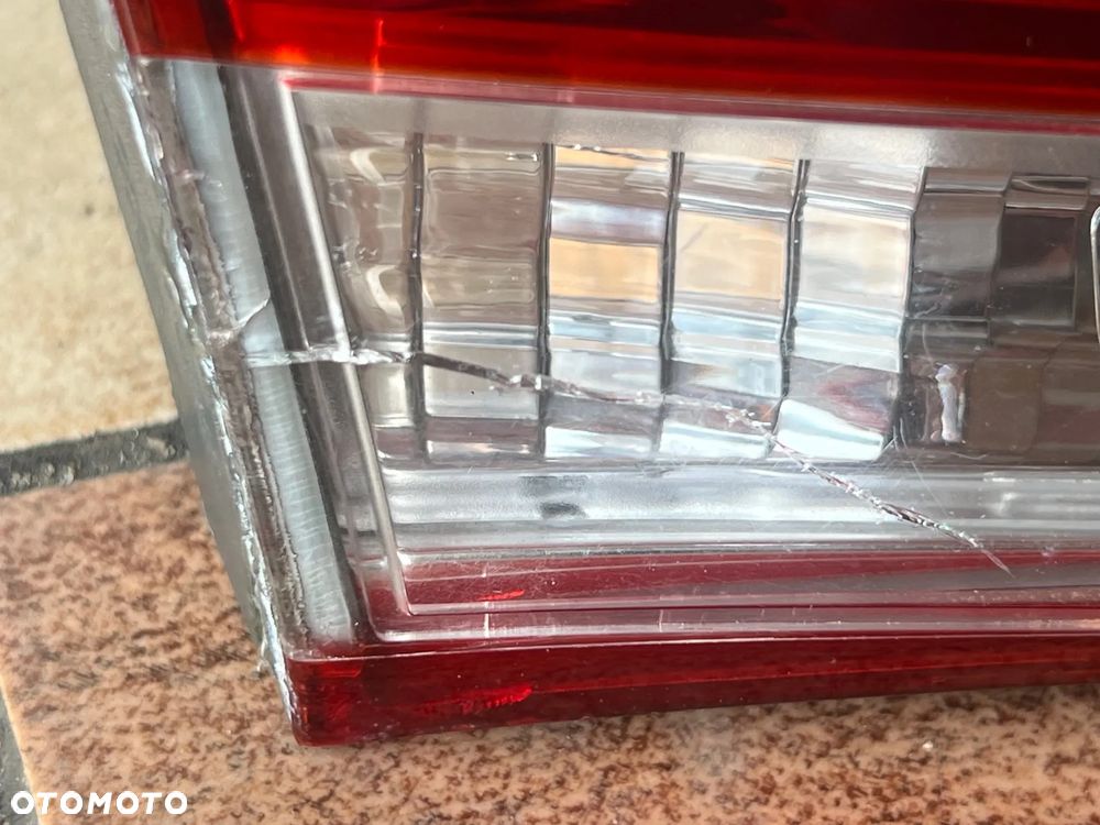 LAMPA TYŁ TYLNA W KLAPĘ LEWA HYUNDAI I40 SEDAN LED - 2