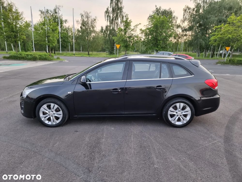 Chevrolet Cruze 2.0 D LTZ+ - 3