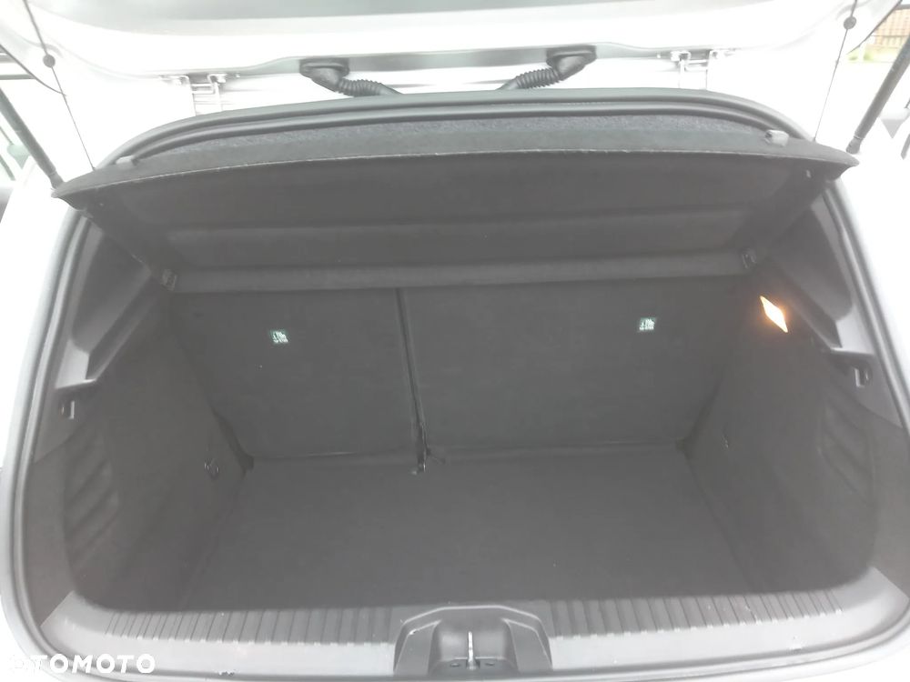 Renault Clio BLUE dCi 85 BUSINESS EDITION - 18