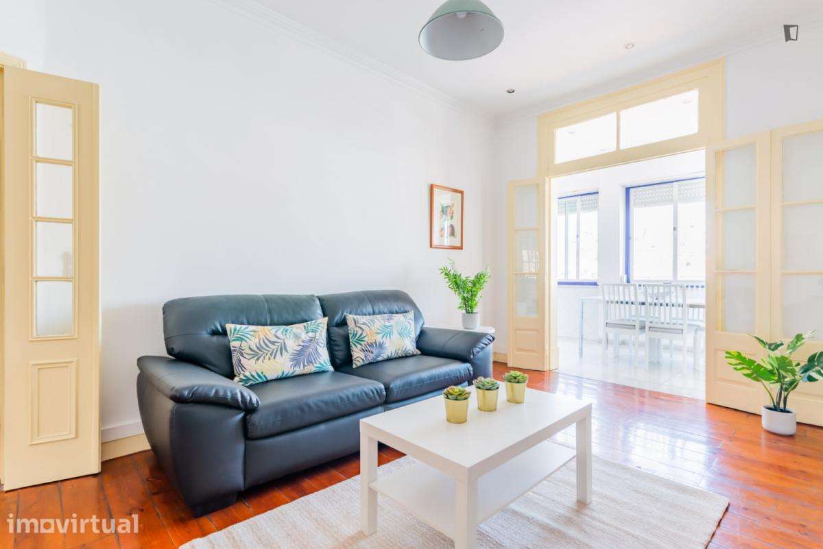 Apartamento com 3 quartos - localizado em Anjos Lisbon - Grande imagem: 4/29