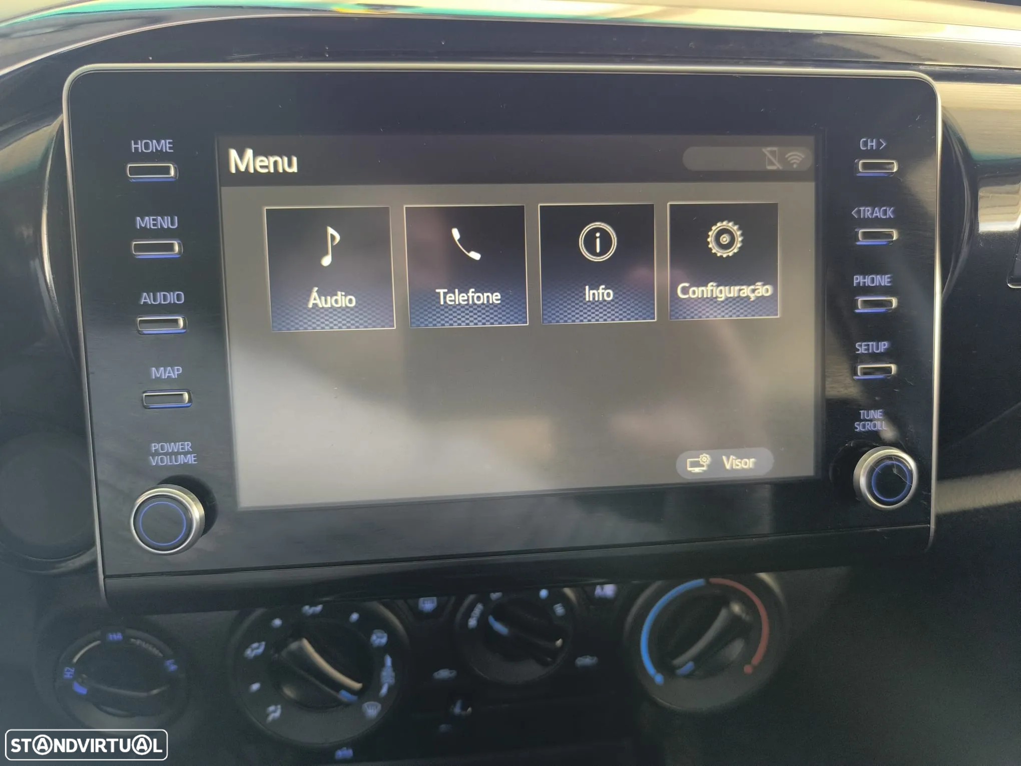 Toyota Hilux 2.4 D-4D 4WD CD Tracker - 12