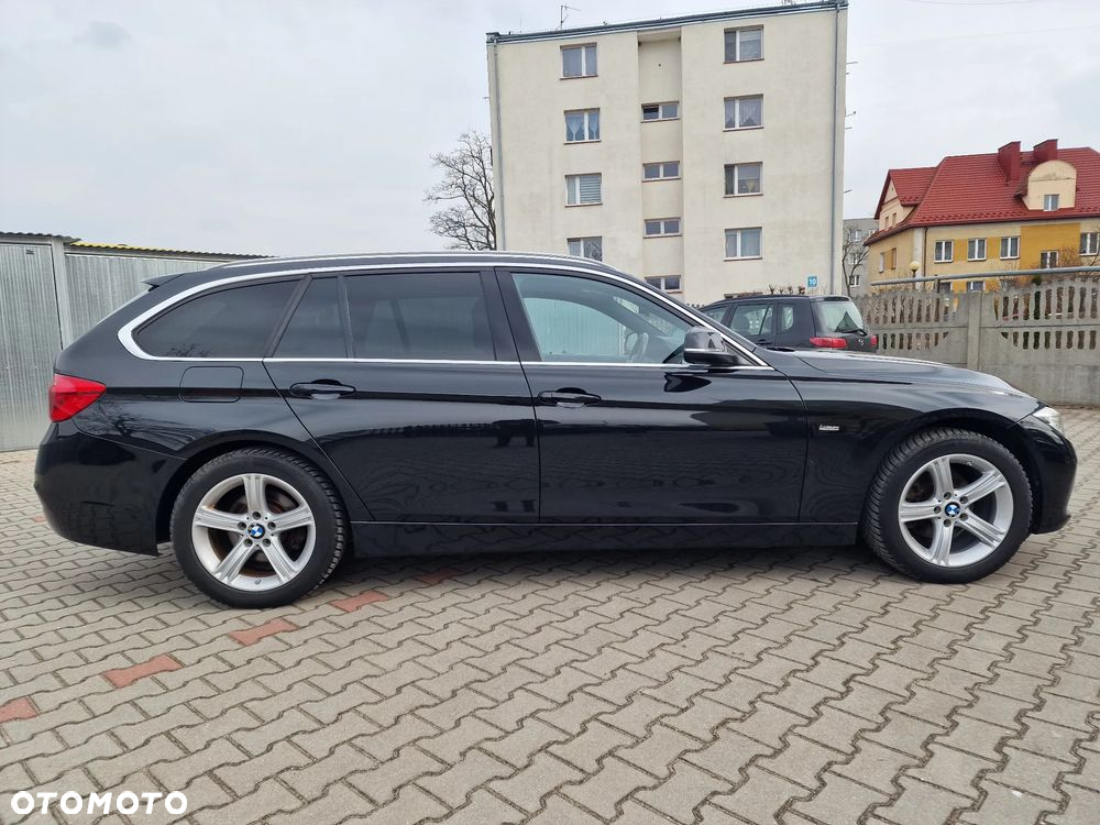 BMW Seria 3 318d xDrive Luxury Line - 9