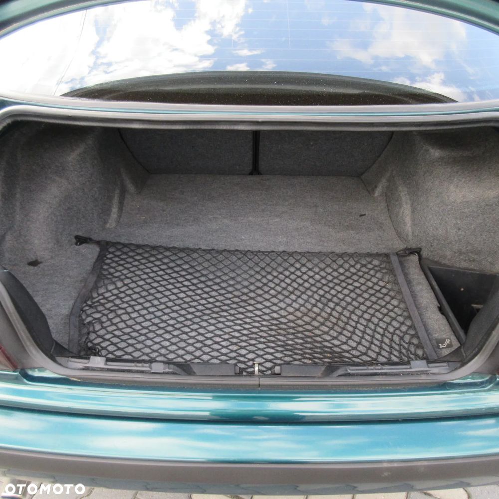 BMW Seria 3 318ti - 22