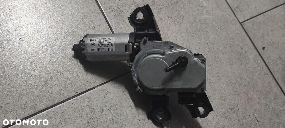 Silniczek Mechanizm tylnej Wycieraczki VOLKSWAGEN PASSAT B6 KOMBI 3C0 - 1
