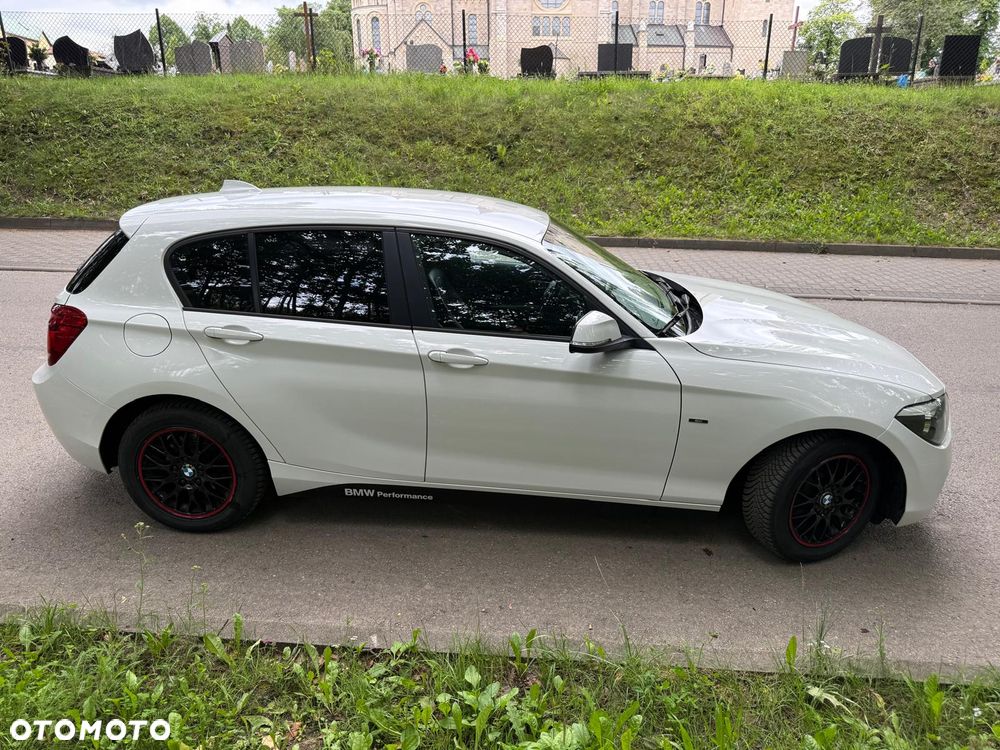 BMW Seria 1 118i Sport Line - 7