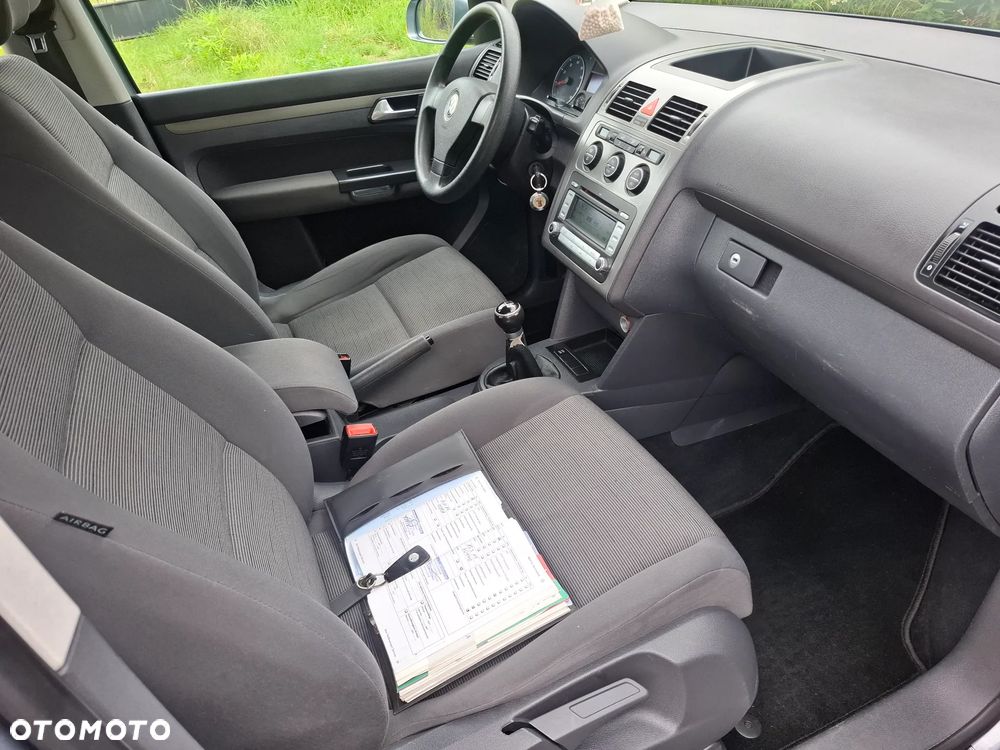 Volkswagen Touran 1.6 Freestyle - 26
