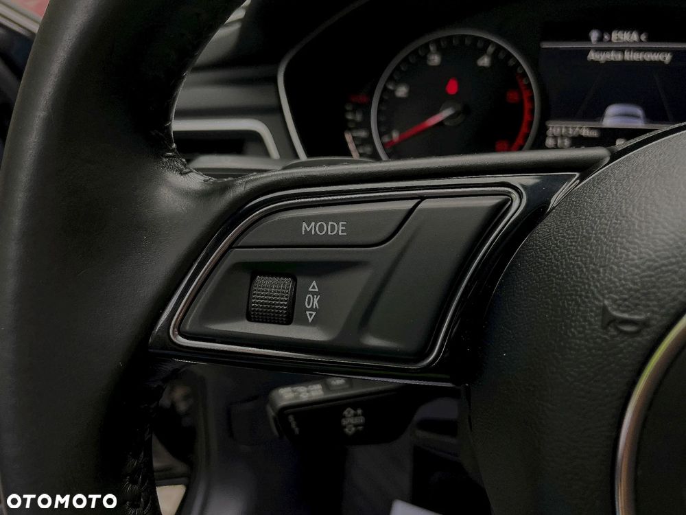 Audi A4 Avant 2.0 TDI ultra S tronic design - 24