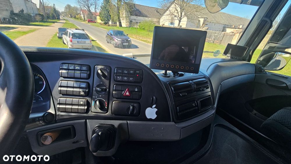 Mercedes-Benz ACTROS 2532 L 6x2 - 21