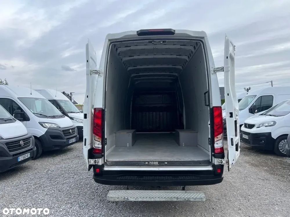 Iveco Daily 35C14 L4H2 2,3 140 KM klima tempomat - 19