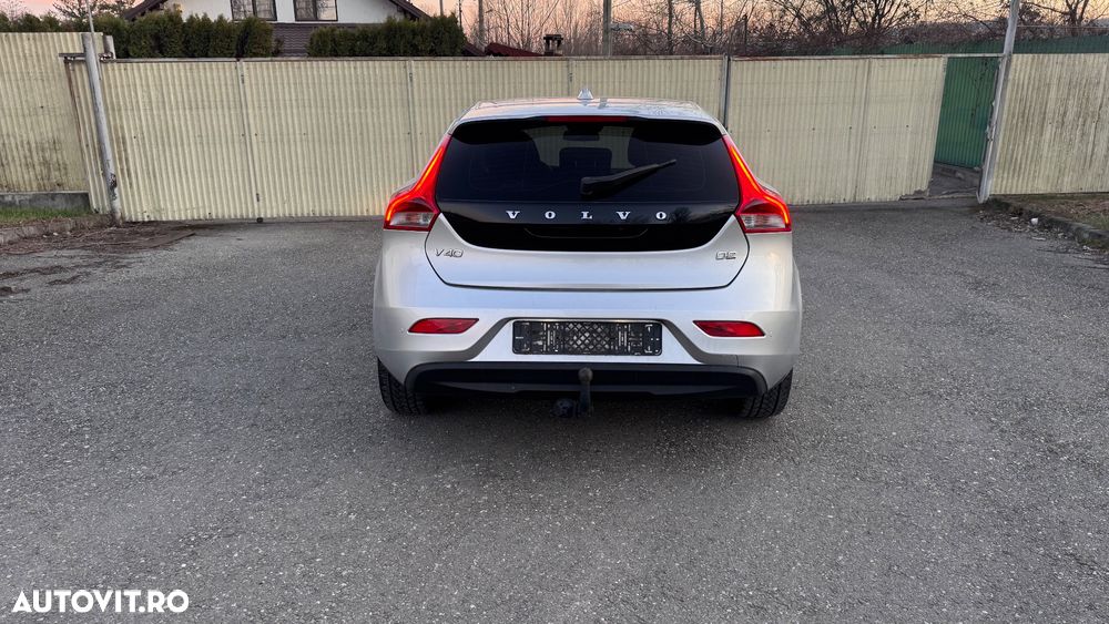 Volvo V40 D2 ECO Summum - 9