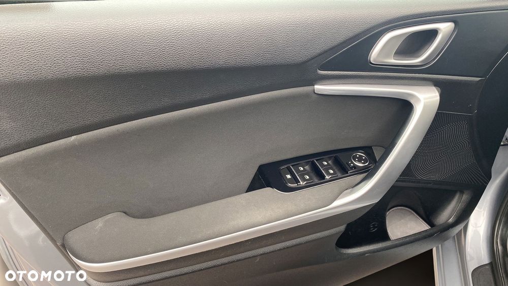 Kia Ceed 1.5 T-GDI M - 15