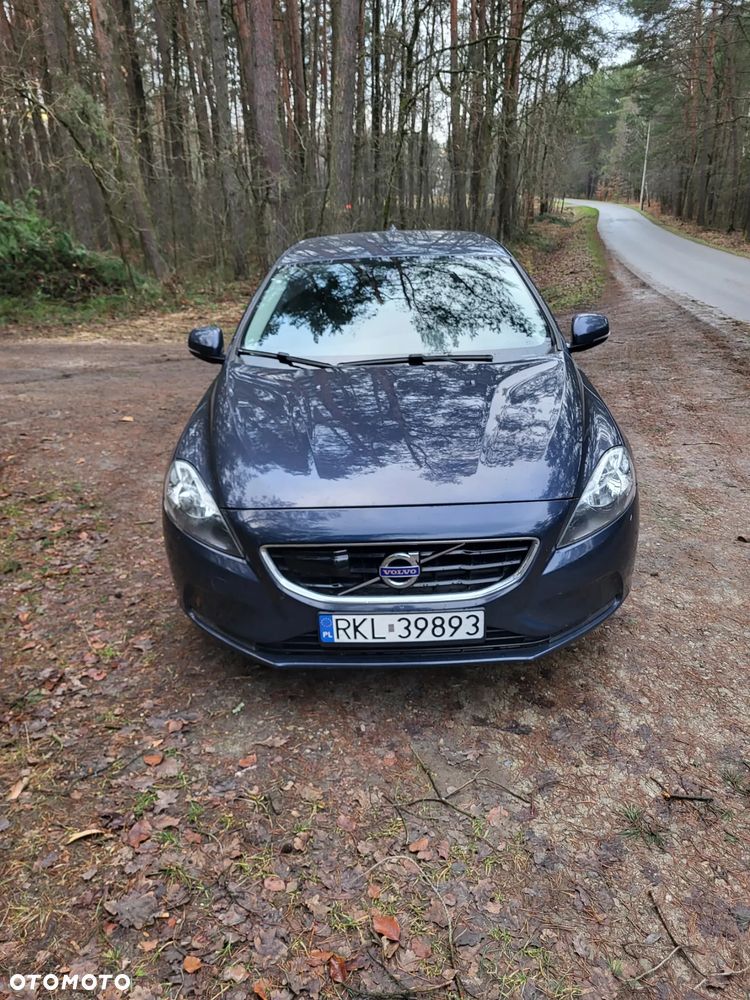 Volvo V40 D2 - 8