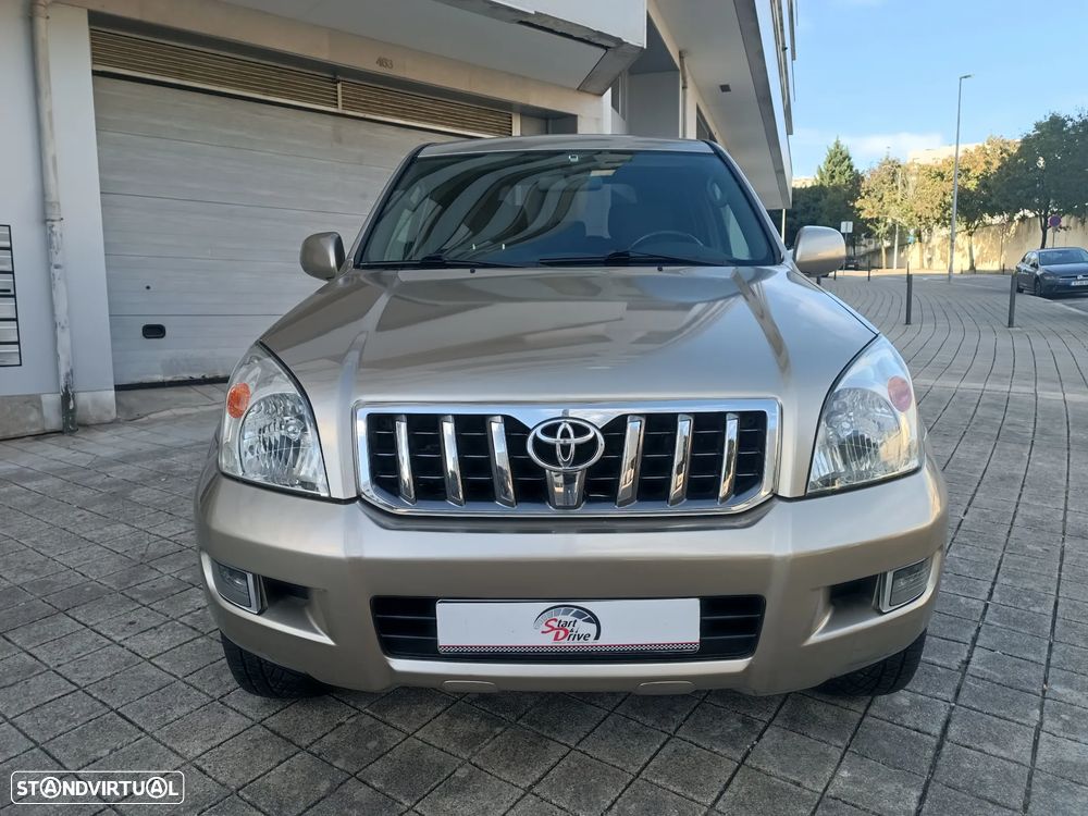 Toyota Land Cruiser D-4D Executive - 3