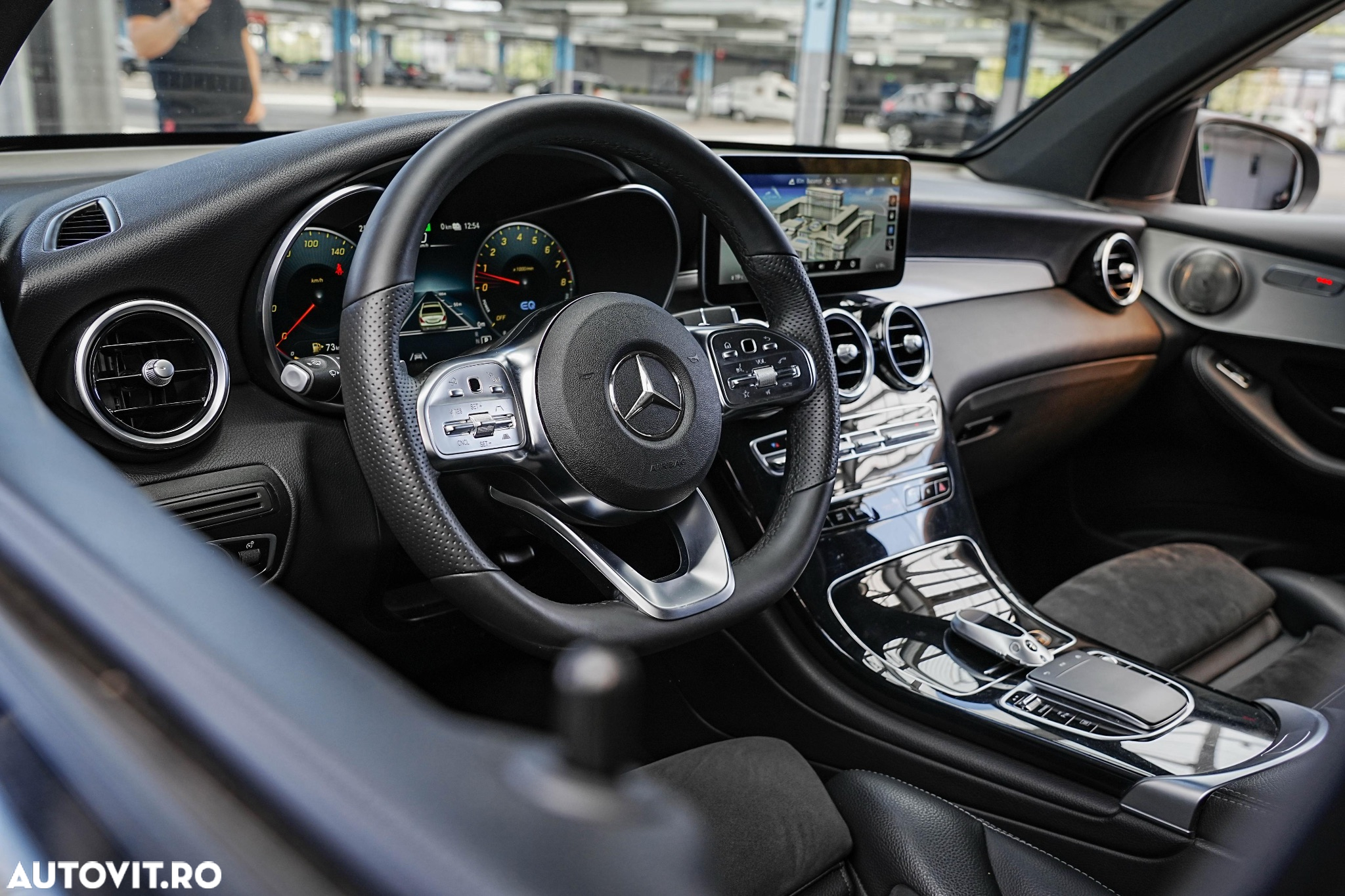 Mercedes-Benz GLC 300 de 4Matic 9G-TRONIC AMG Line - 12