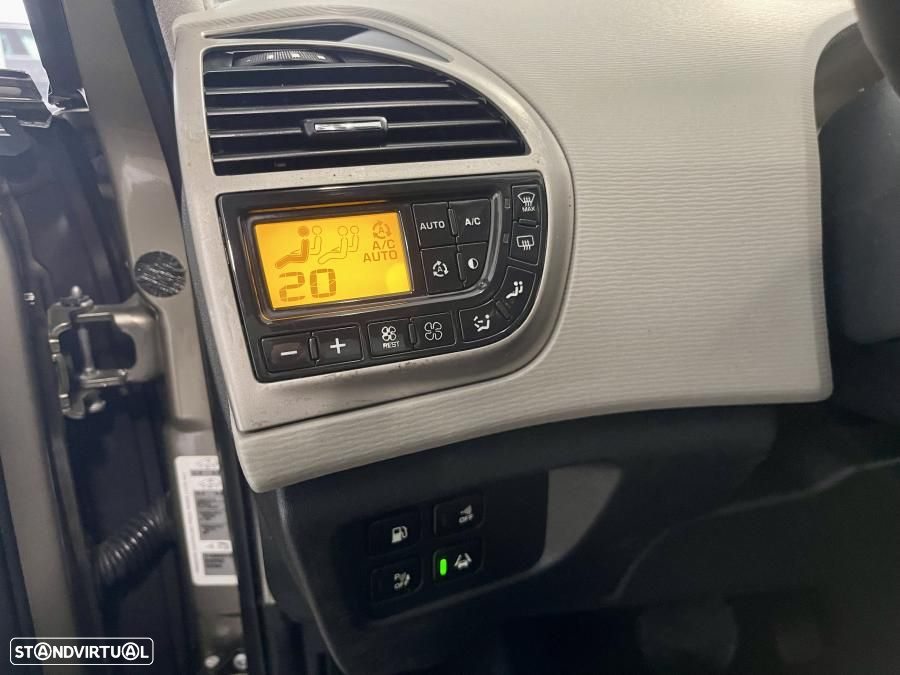 Citroën C4 Grand Picasso 1.6 HDi Exclusive CMP6 - 11