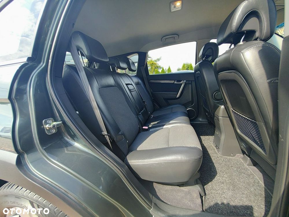 Chevrolet Captiva - 29