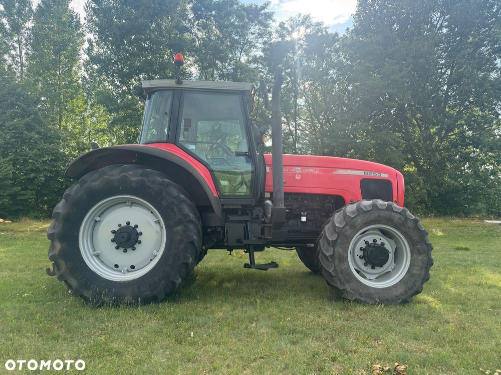 Massey Ferguson 8250 PowerControl - 4