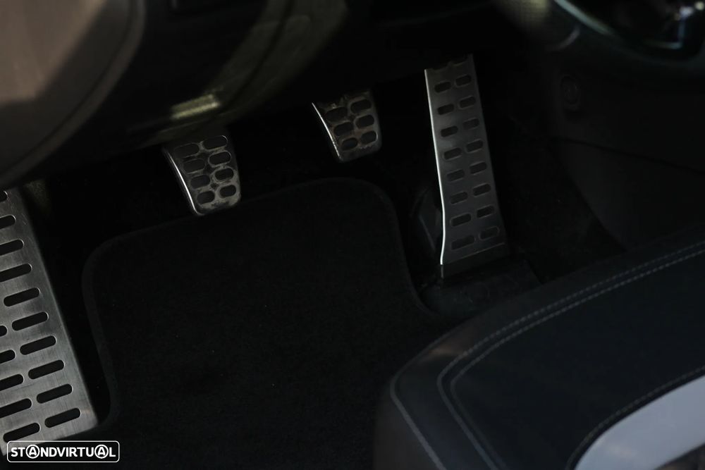 Kia Ceed 1.6 CRDi GT Line - 35