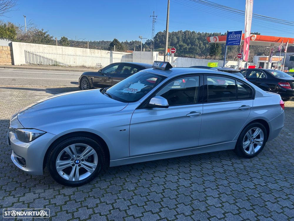 BMW 318 d Line Sport - 4