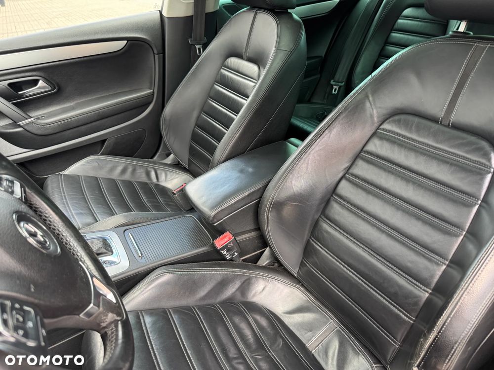Volkswagen Passat CC - 18