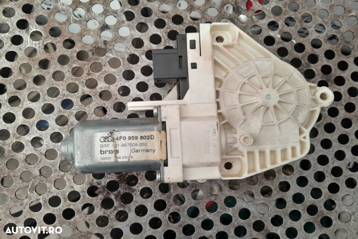 MOTORAS MACARA DREAPTA FATA 4F0959802D MX1253 Audi A6 4F/C6 [2004 - 2 - 2