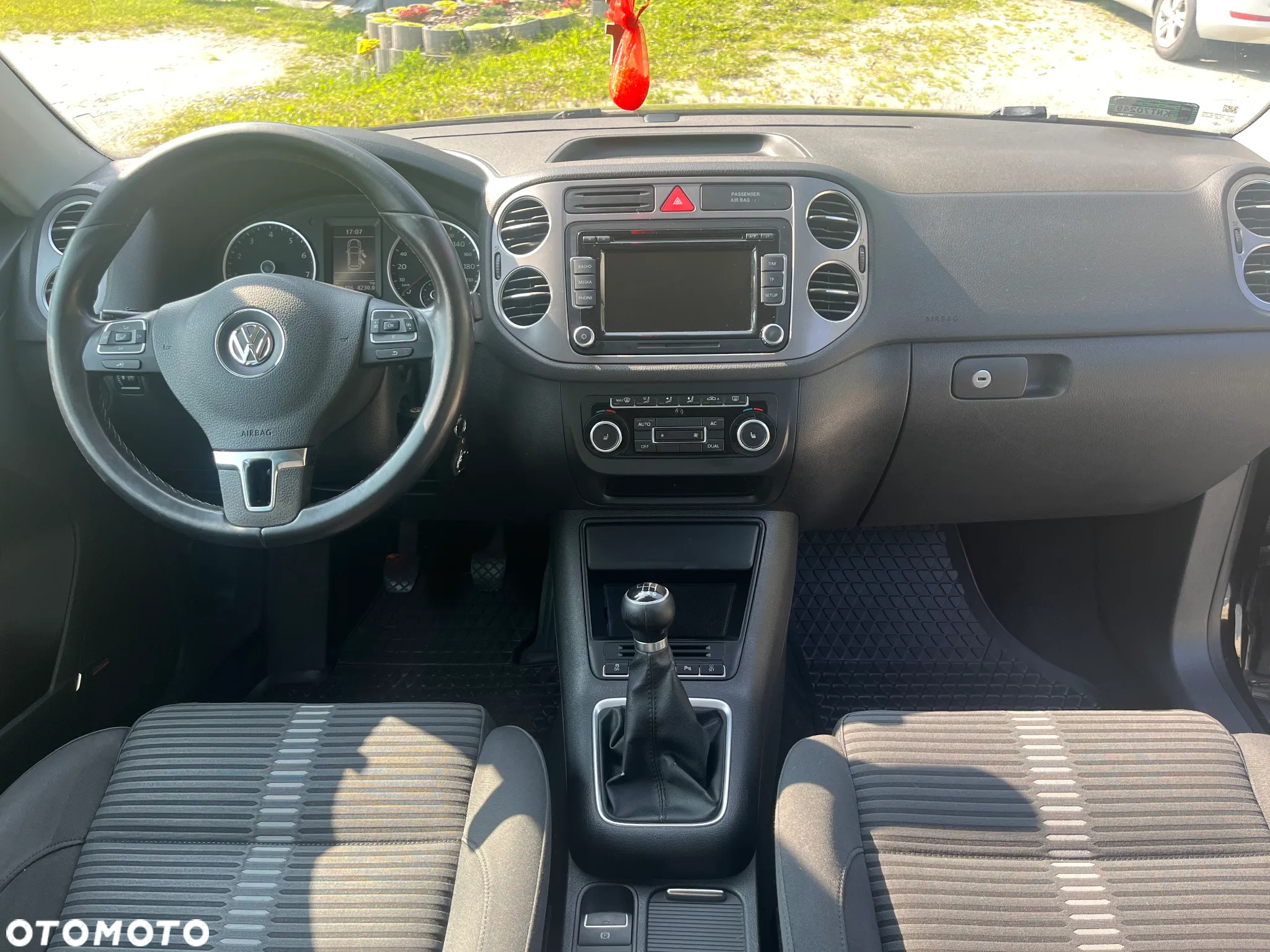 Volkswagen Tiguan - 6