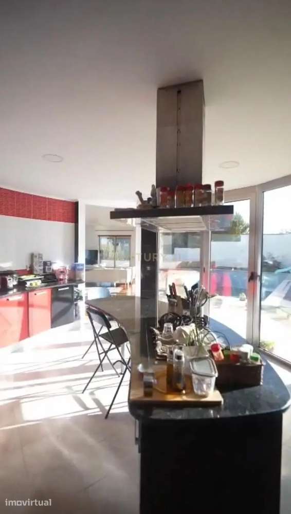 Casa T5 em Sesimbra, Setúbal com Piscina e Jardim Privado - Grande imagem: 5/25
