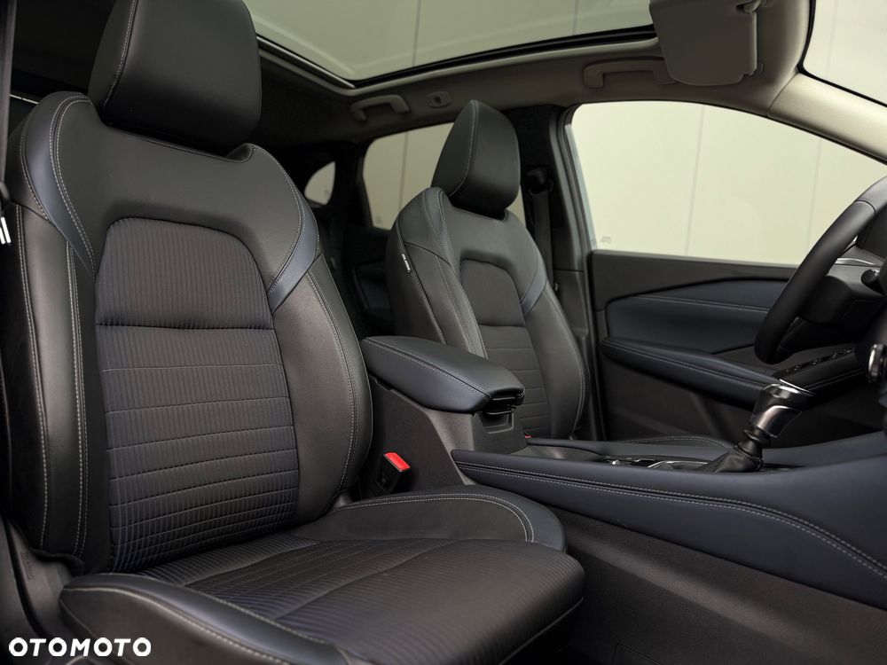 Nissan Qashqai 1.3 DIG-T MHEV N-Connecta - 26