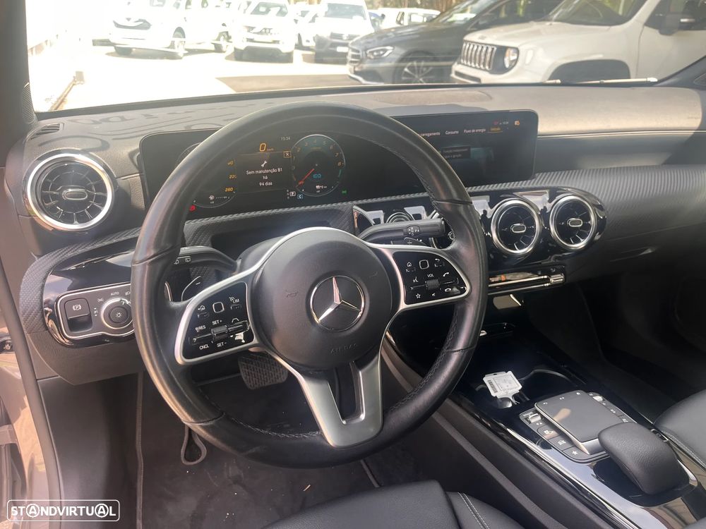 Mercedes-Benz A 250 e 8G-DCT Style - 13