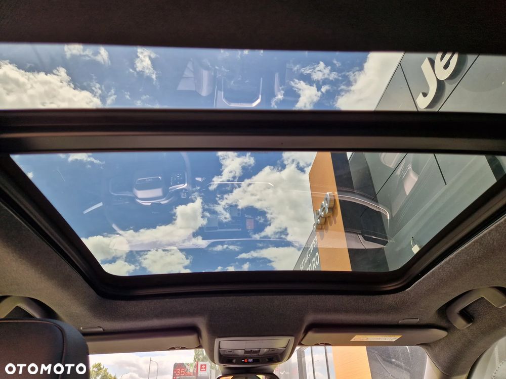 Jeep Compass 73.7kWh First Edition FWD - 18