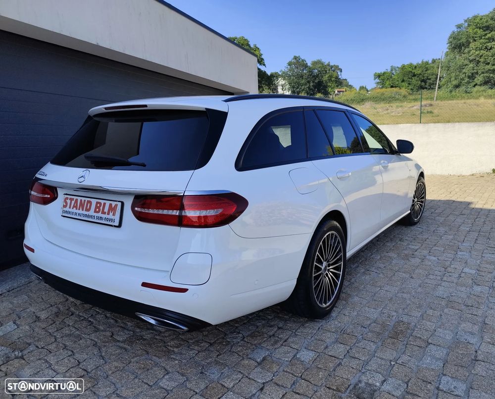 Mercedes-Benz E 300 de Exclusive Line - 3