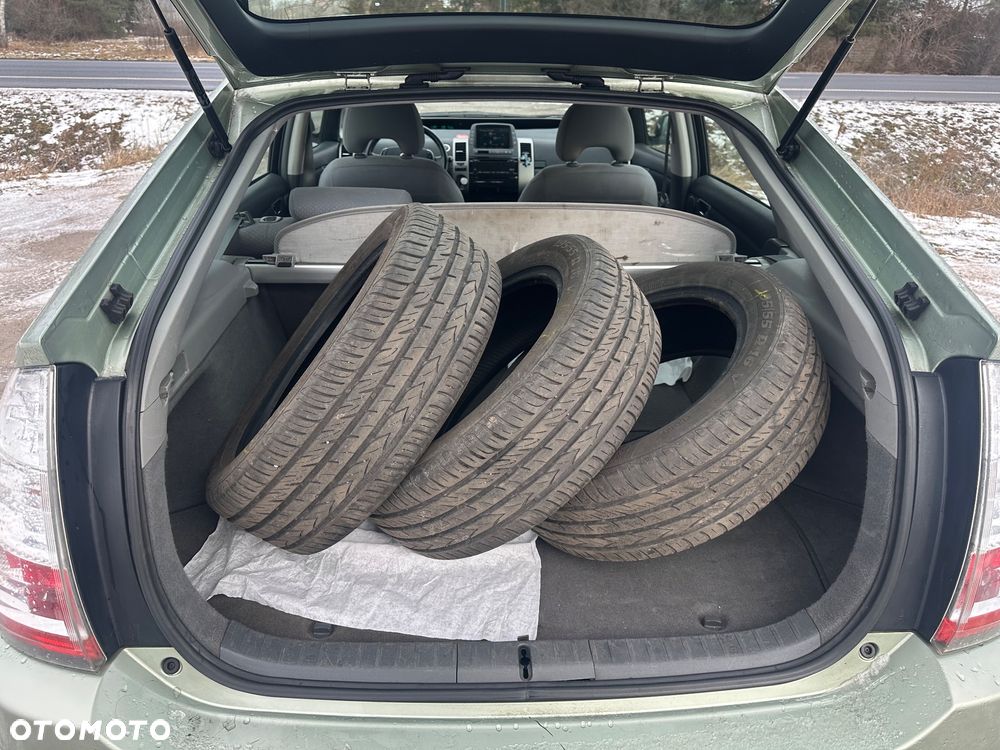 Toyota Prius 1.5 VVT-i Sol (nav) - 9