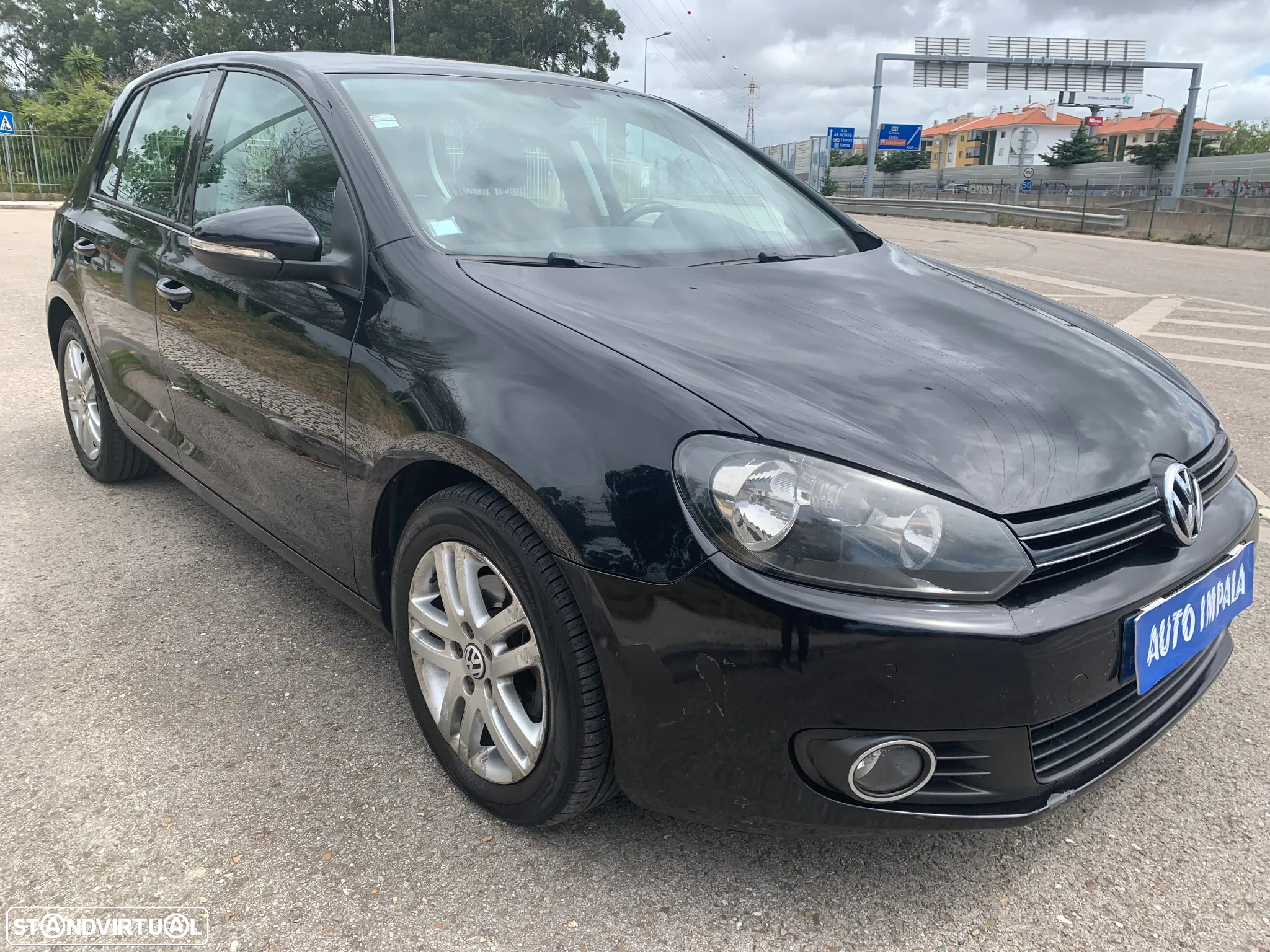 VW Golf 2.0 TDi BlueMotion Confortline - 3