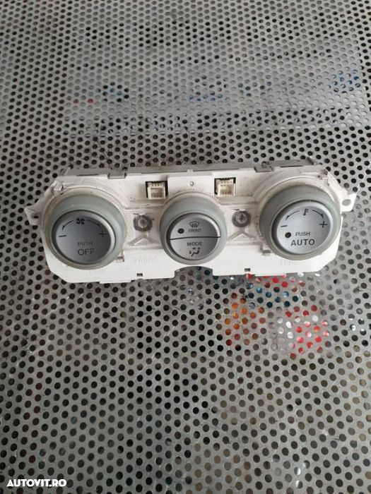 Panou Modul Comenzi Clima Mazda 6 GG Panou Modul Comenzi Clima Mazda 6 GG - 2