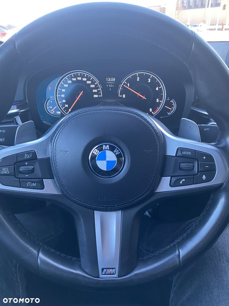 BMW Seria 5 520d Efficient Dynamics M Sport sport - 12