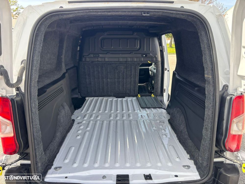 Opel Combo 1.5 102cv 3 LUG - LONGA - AC - IVA DEDUTÍVEL - 12