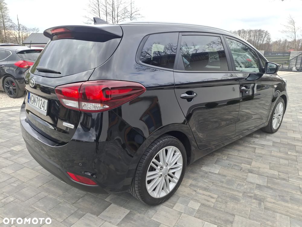 Kia Carens 1.7 CRDi Business Line 7os - 3