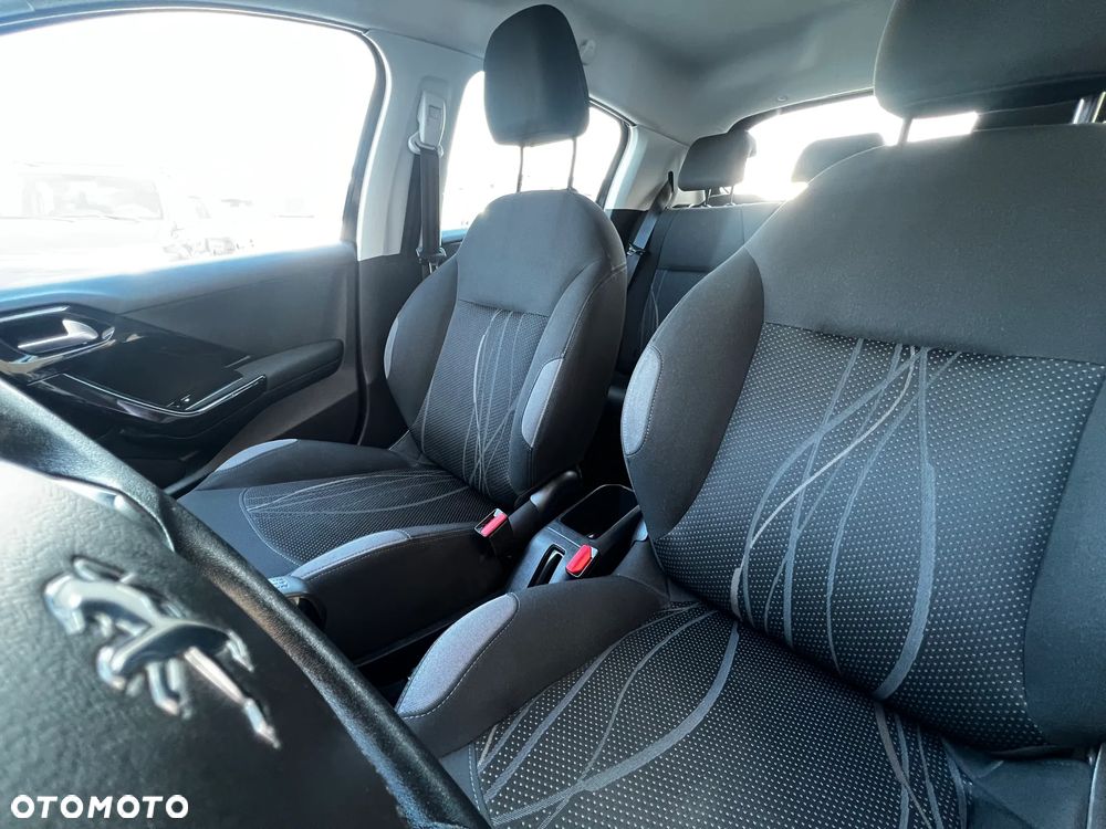 Peugeot 208 1.4 VTi Active - 15
