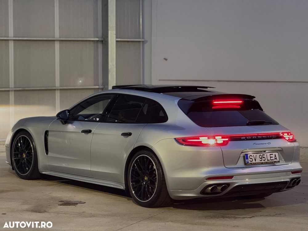 Porsche Panamera 4S Sport Turismo - 5