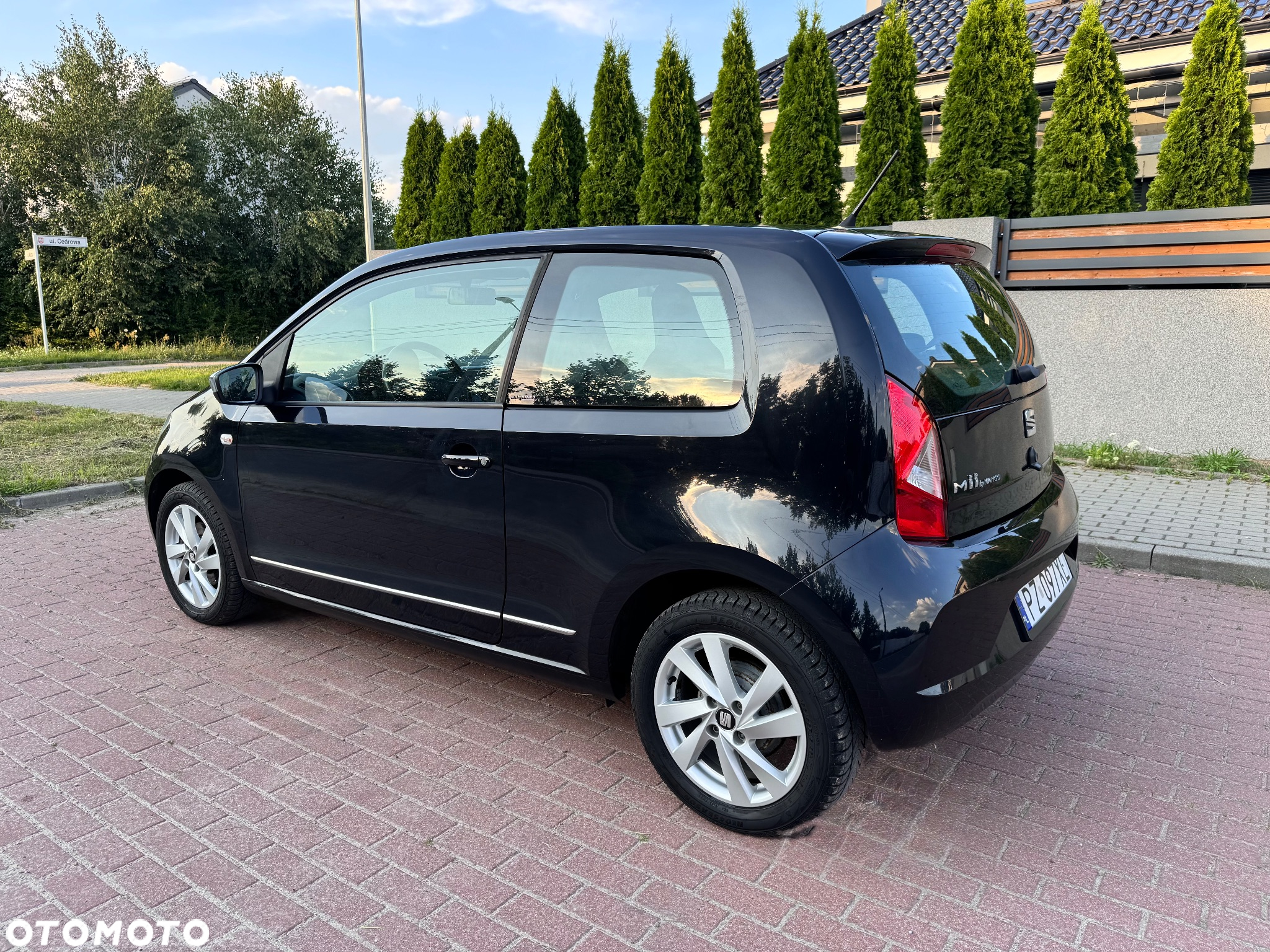 Seat Mii 1.0 by Mango - 3