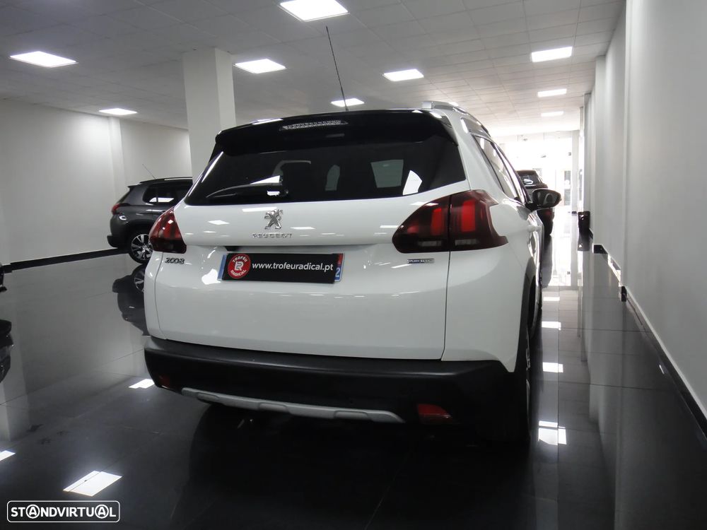 Peugeot 2008 PureTech 110 GPF Stop&Start EAT6 Crossway - 9