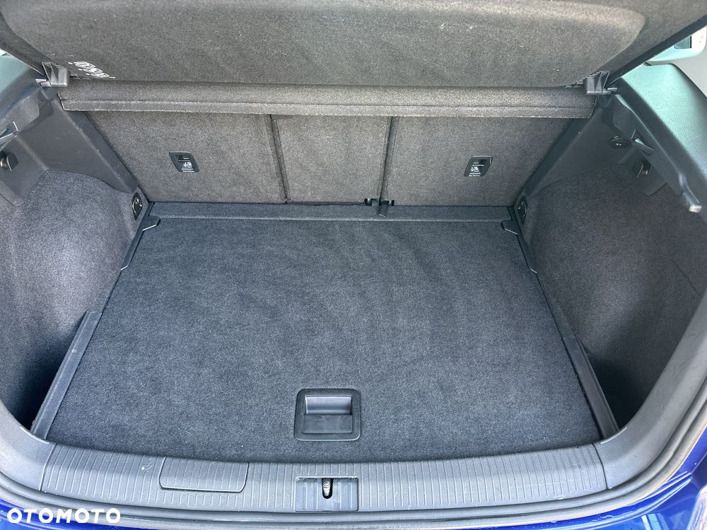 Volkswagen Golf Sportsvan - 27