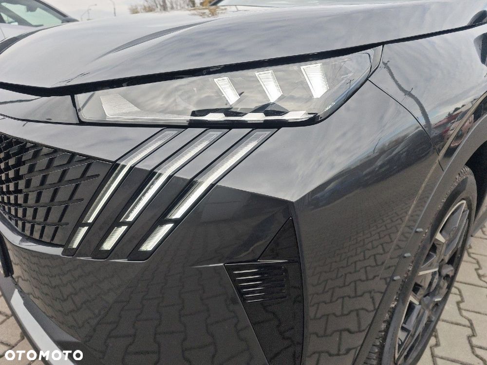 Peugeot 5008 1.2 PureTech mHEV GT S&S e-DCS6 - 12